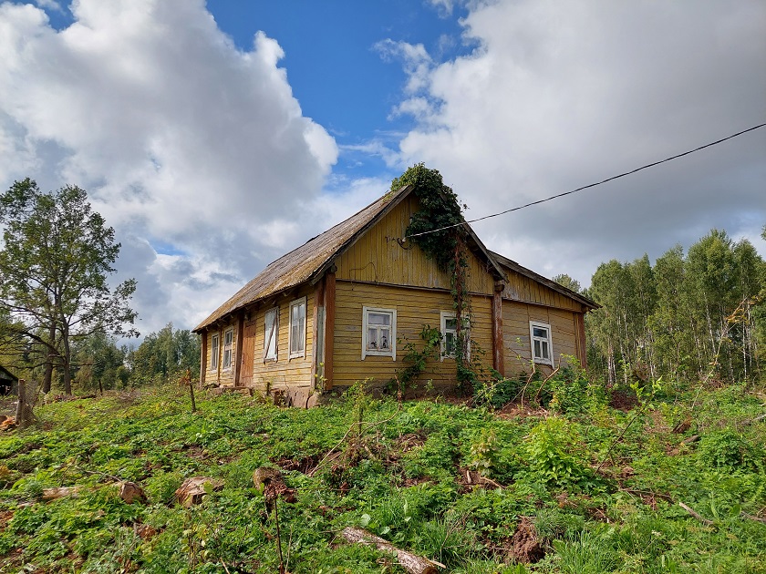 SODYBA SU DIDELIU 8,87 HA ŽEMĖS SKLYPU ROKIŠKIO R., RUKELIŲ K.